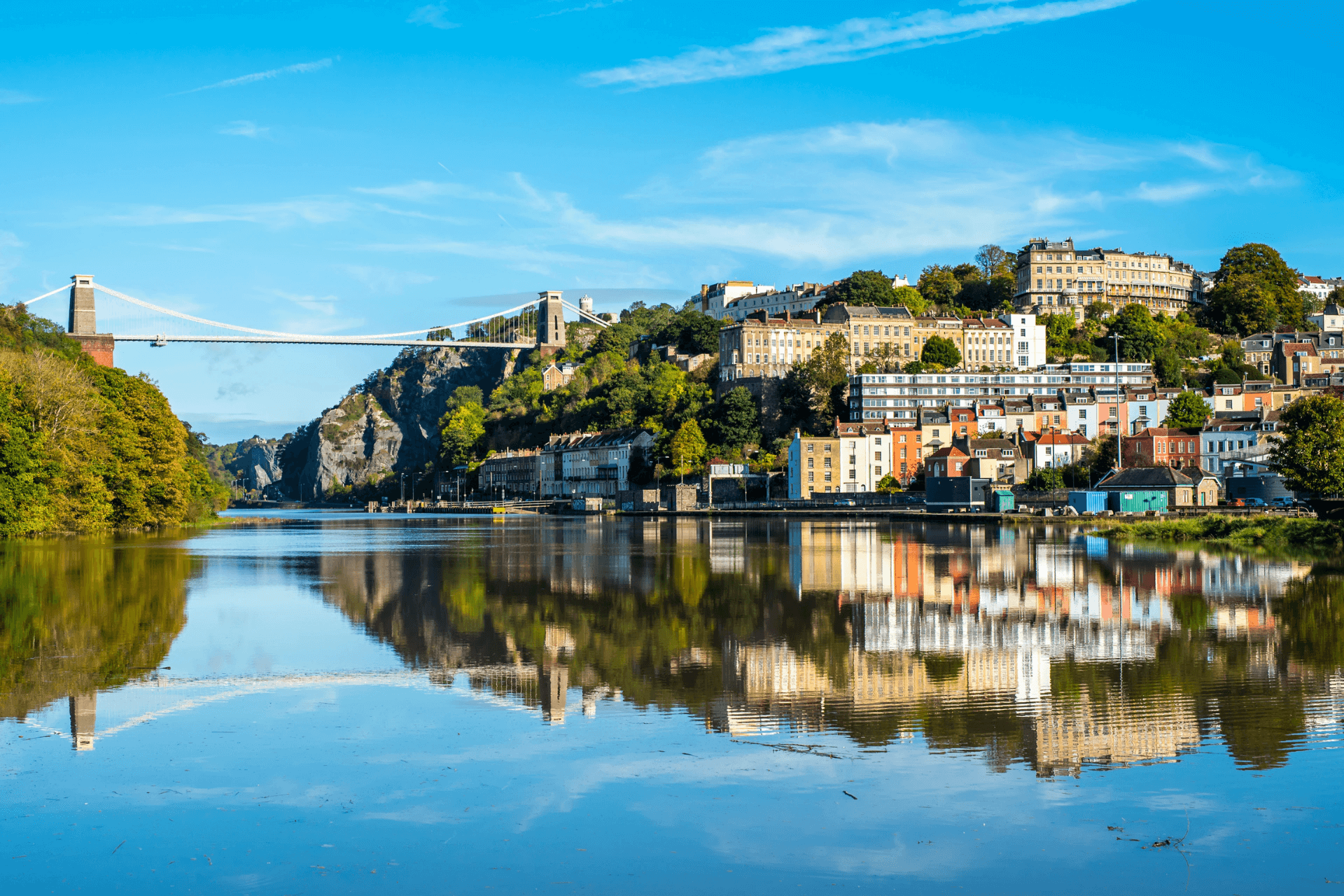 How to Find the Best Bristol Airport Transfer for Families